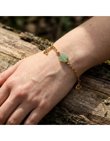 Clover Shaped Green Strawberry Quartz Stone Gold Steel Bracelet