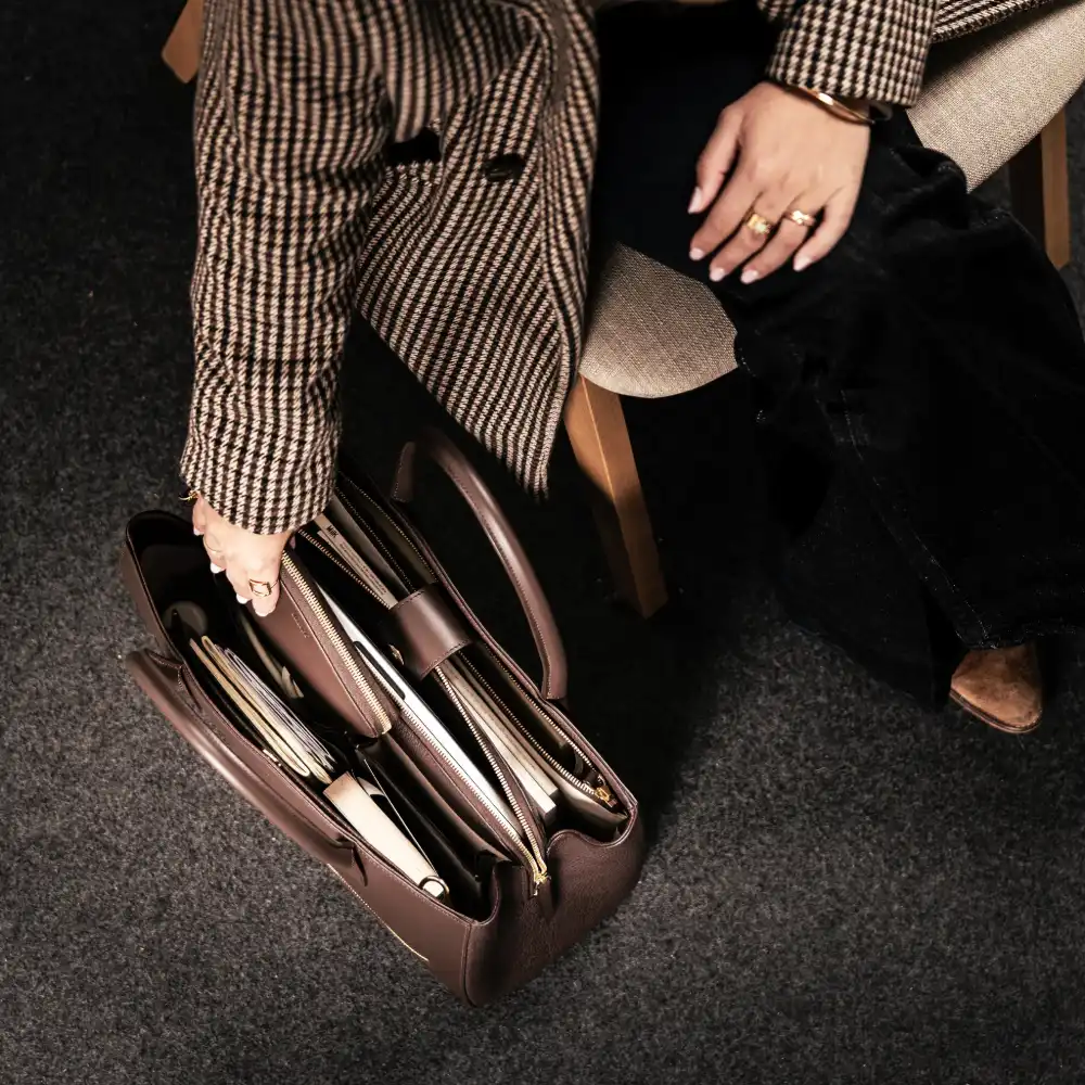 Emy Leather Laptop Tote - Görsel 3