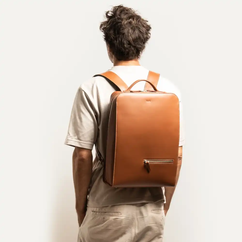 Smooth leather backpack - Görsel 3